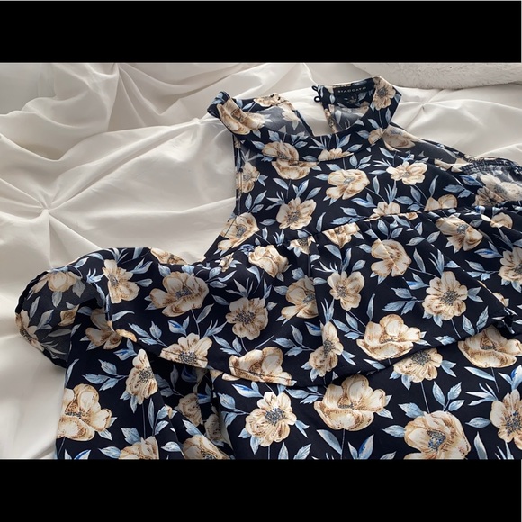 Cold Shoulder Ruffle Blouse - Picture 6 of 10